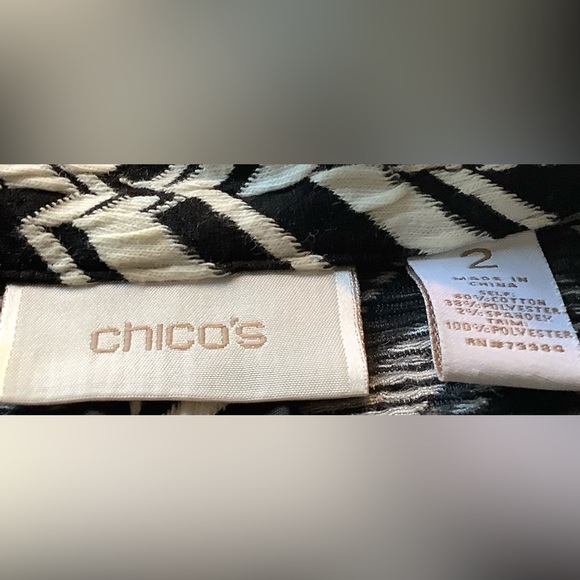 Vintage black and white jacket. Discounted shipping - Picture 2 of 2